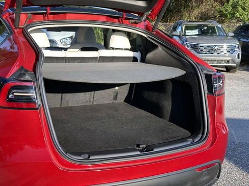 Used 2023 Tesla Model Y Long Range AWD/4WD image 37