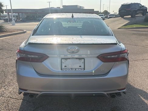 Used 2022 Toyota Camry XSE FWD image 4