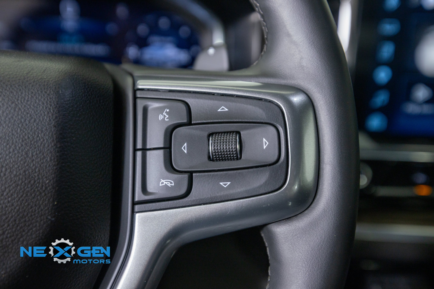Used 2025 Chevrolet Silverado 1500 RST w/ RST All Star Premium Package AWD/4WD image 16