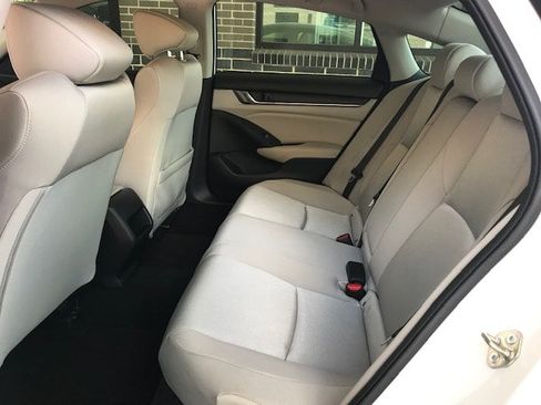 Used 2020 Honda Accord LX image 7