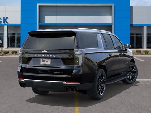 New 2025 Chevrolet Suburban Premier AWD/4WD image 4