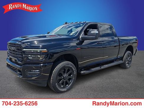Used 2025 RAM 2500 Laramie AWD/4WD image 1