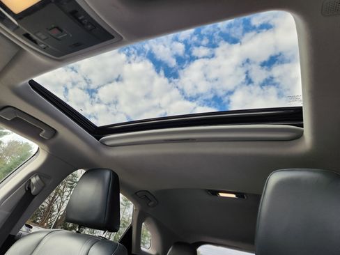 Used 2018 Lexus RX 350 AWD image 16