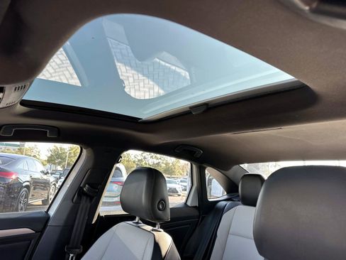 Used 2019 Volkswagen Jetta R-Line image 20