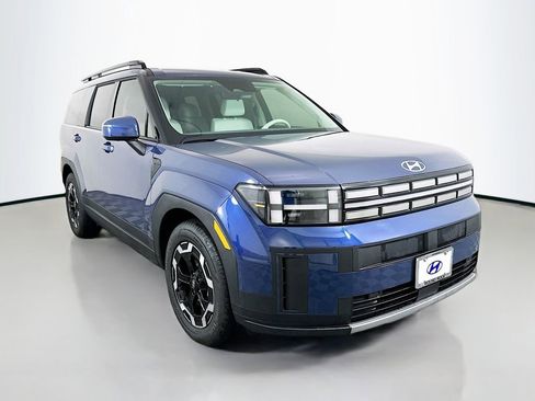 Certified 2025 Hyundai Santa Fe SEL image 3