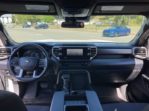 Used 2026 Toyota Tundra SR5 AWD/4WD image 8