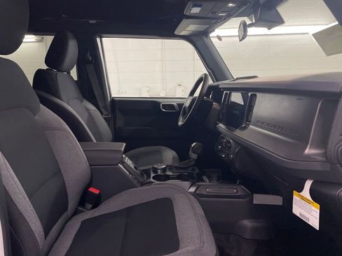 New 2025 Ford Bronco Big Bend image 28