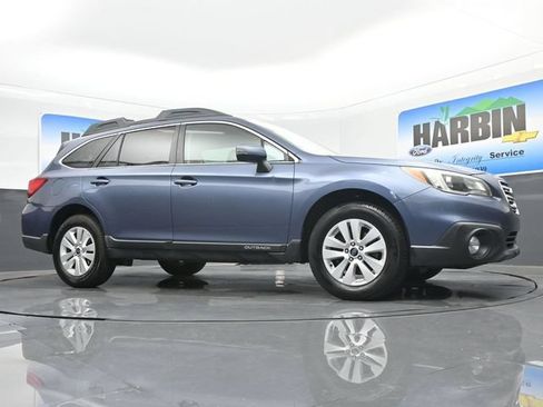 Used 2016 Subaru Outback 2.5i Premium AWD/4WD image 19