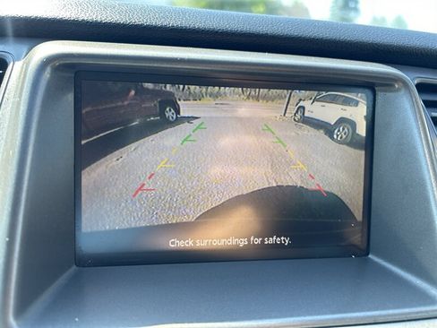 Used 2014 Nissan Murano SV AWD/4WD image 14