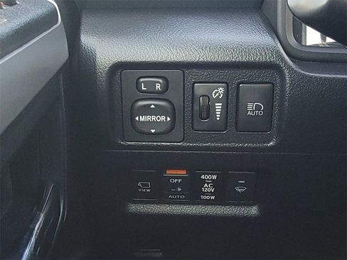 Used 2022 Toyota 4Runner Limited image 33