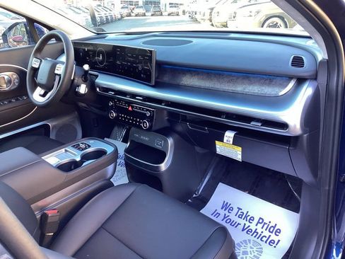 New 2026 Hyundai Ioniq 9 Calligraphy w/ Tow & Go Package image 22