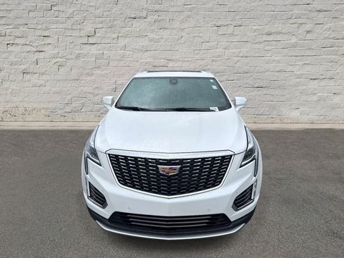 Used 2024 Cadillac XT5 Premium Luxury FWD image 2