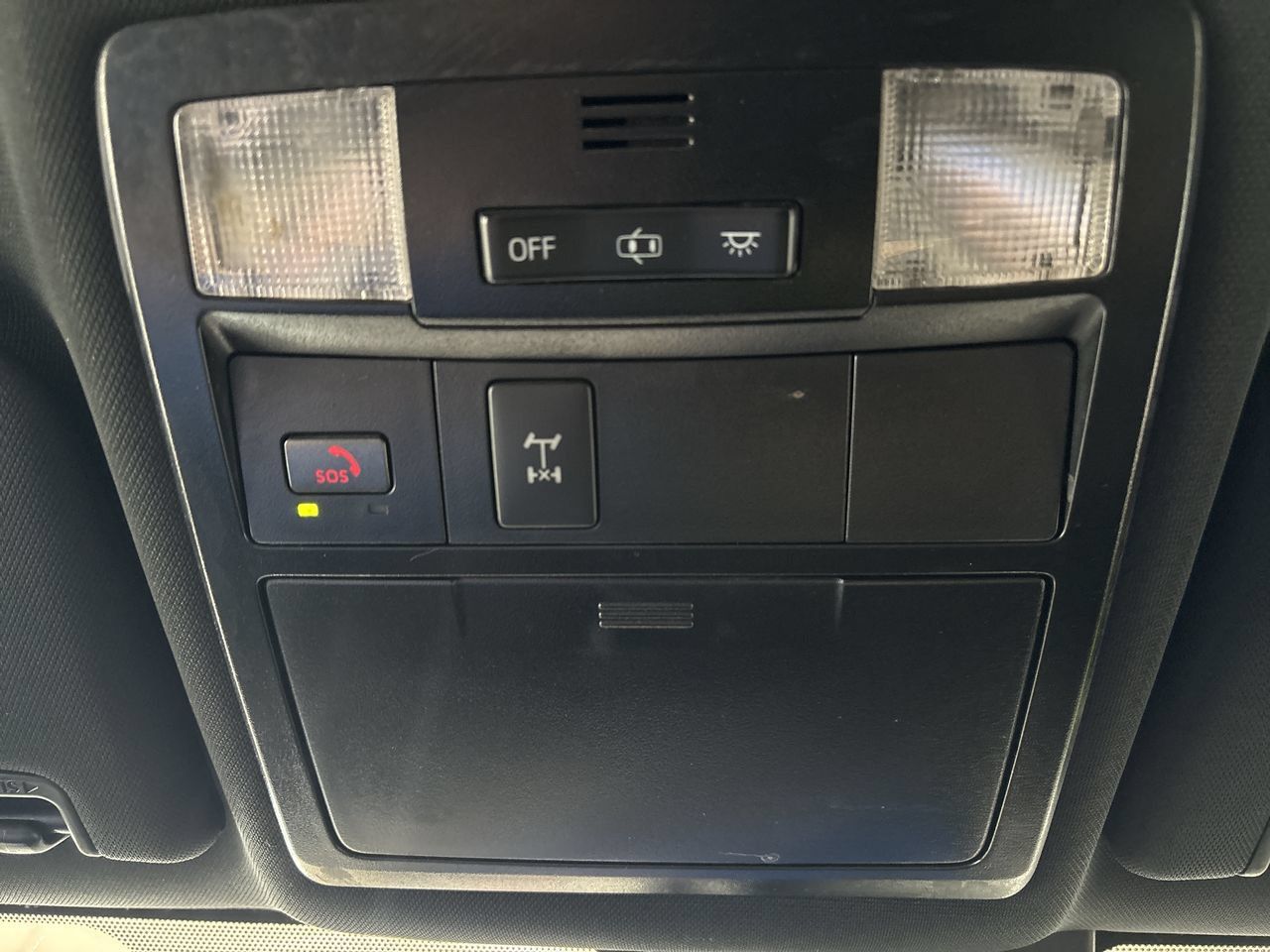 Used 2023 Toyota Tacoma TRD Off-Road w/ Technology Package RWD image 16