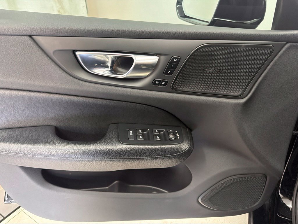 Used 2022 Volvo S60 B5 Inscription AWD/4WD image 17