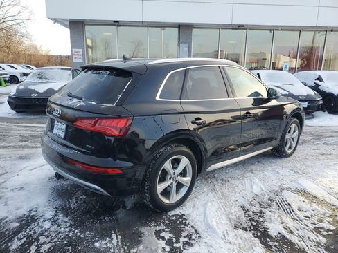 Used 2020 Audi Q5 2.0T Premium w/ Convenience Package image 6