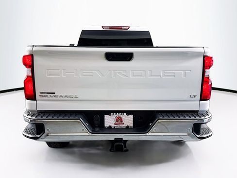 Used 2023 Chevrolet Silverado 2500 LT w/ Convenience Package image 8