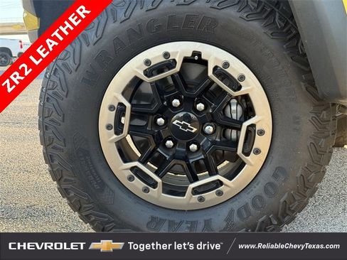 Certified 2023 Chevrolet Colorado ZR2 w/ Desert Boss Special Edition image 8