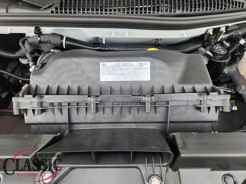 New 2025 Chevrolet Express 2500 Extended RWD image 33