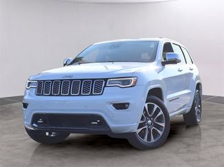 Used 2017 Jeep Grand Cherokee Overland w/ Jeep Active Safety Group image 1