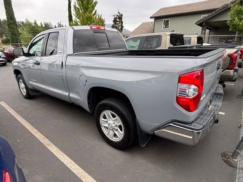 Certified 2020 Toyota Tundra SR5 AWD/4WD image 3