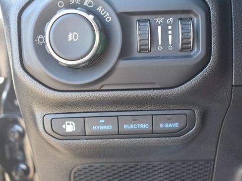 Used 2022 Jeep Wrangler Unlimited Rubicon 4xe w/ Steel Bumper Group AWD/4WD image 30