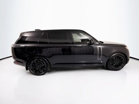 New 2026 Land Rover Range Rover Long Wheelbase SE AWD/4WD image 4