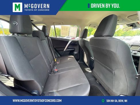 Used 2018 Toyota RAV4 LE w/ All Weather Liner Package AWD/4WD image 25