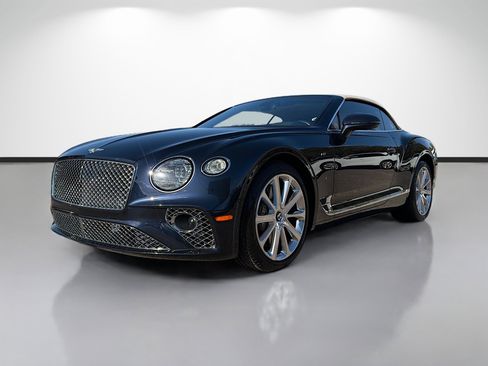 Used 2021 Bentley Continental GT image 7