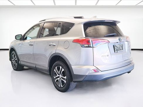 Used 2016 Toyota RAV4 LE image 6