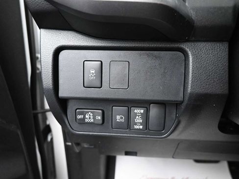 Used 2023 Toyota Tacoma TRD Sport w/ TRD Premium Sport Package AWD/4WD image 10