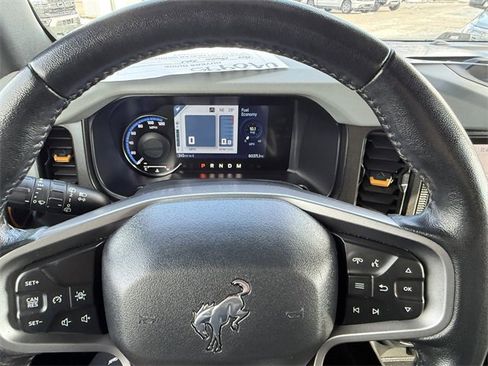 Used 2021 Ford Bronco Badlands image 18