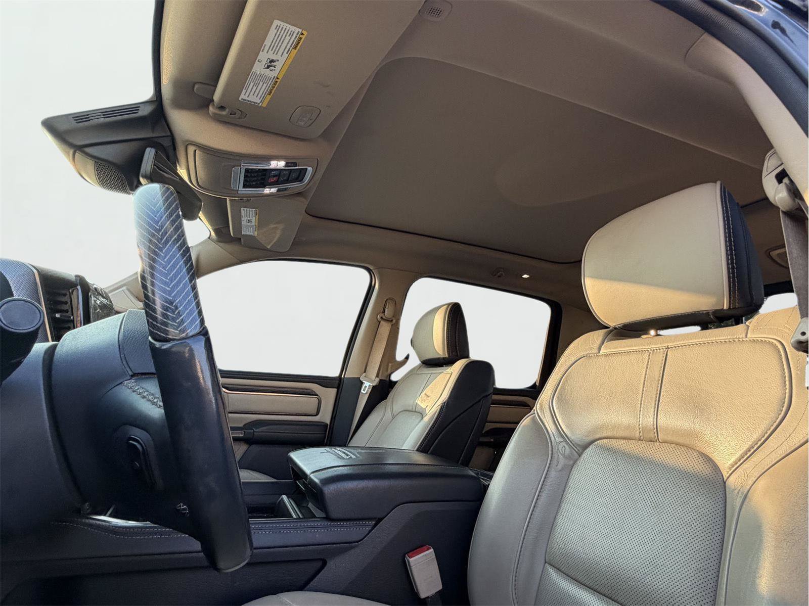 Used 2021 RAM 1500 Limited AWD/4WD image 14