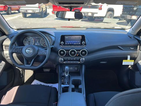 New 2025 Nissan Sentra S image 11