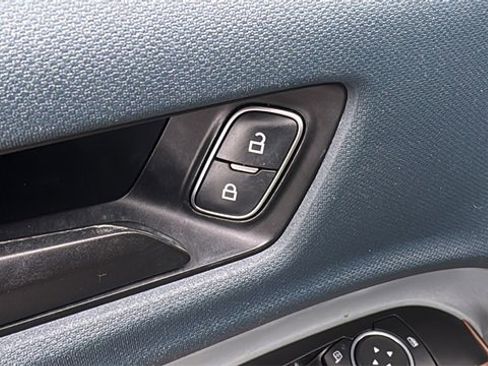 Certified 2022 Ford Maverick Lariat w/ Lariat Luxury Package image 10