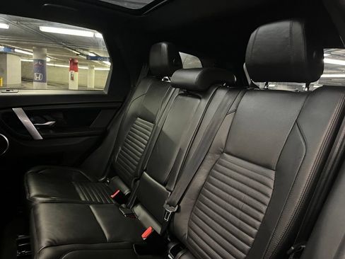 Used 2020 Land Rover Discovery Sport SE AWD/4WD image 21