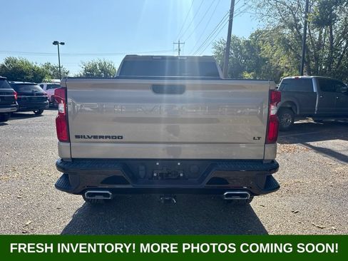 Used 2023 Chevrolet Silverado 1500 LT Trail Boss w/ LPO, Dark Essentials Package AWD/4WD image 3