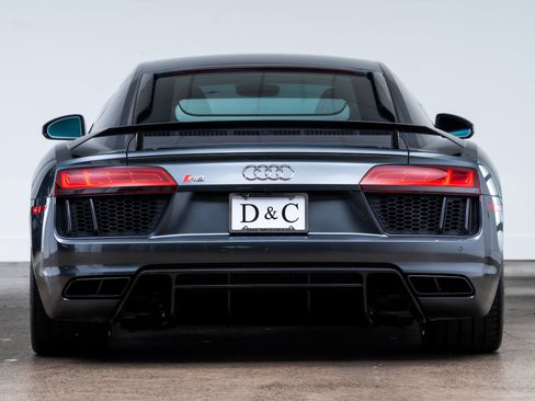 Used 2017 Audi R8 V10 plus AWD/4WD image 9
