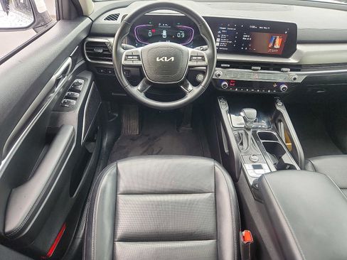 Used 2025 Kia Telluride S AWD/4WD image 11