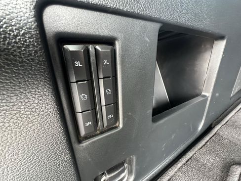 Used 2020 Ford Expedition Max Limited w/ Texas Edition Package RWD image 58