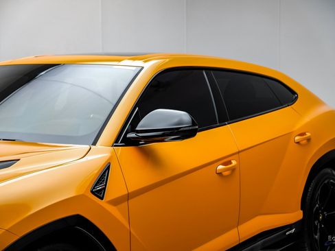 Used 2024 Lamborghini Urus S image 26