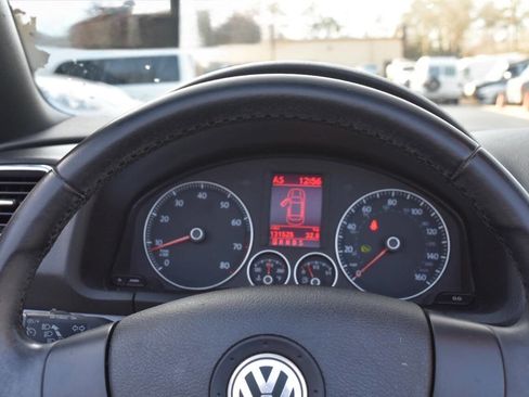 Used 2009 Volkswagen Eos Komfort image 40