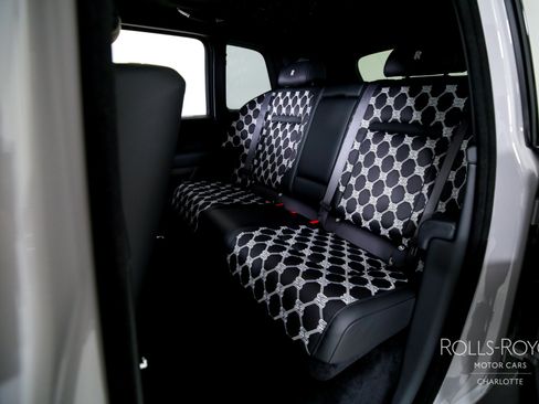 New 2026 Rolls-Royce Cullinan image 18