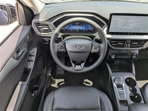 Used 2023 Ford Escape Platinum image 15