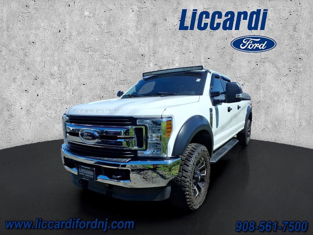 Used 2019 Ford F250 XLT AWD/4WD image 2
