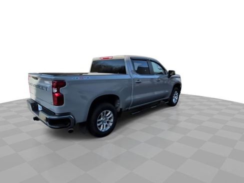 Used 2024 Chevrolet Silverado 1500 LT image 8