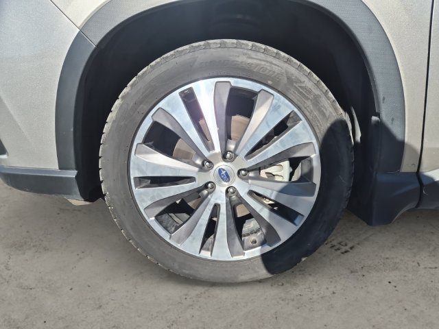 Used 2020 Subaru Ascent Limited w/ Technology Package AWD/4WD image 9