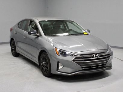 Used 2019 Hyundai Elantra SE