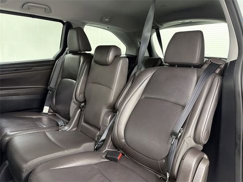 Used 2018 Honda Odyssey EX-L image 18
