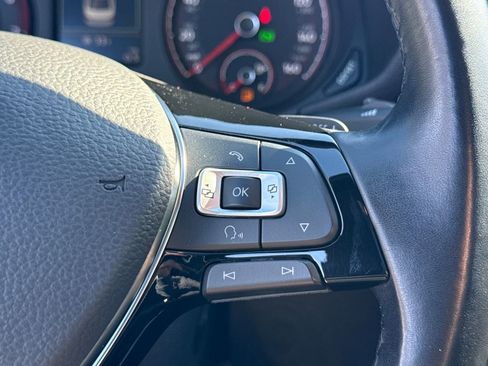 Certified 2022 Volkswagen Passat 2.0T R-Line FWD image 27