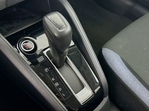 Used 2025 Nissan Versa SV image 22